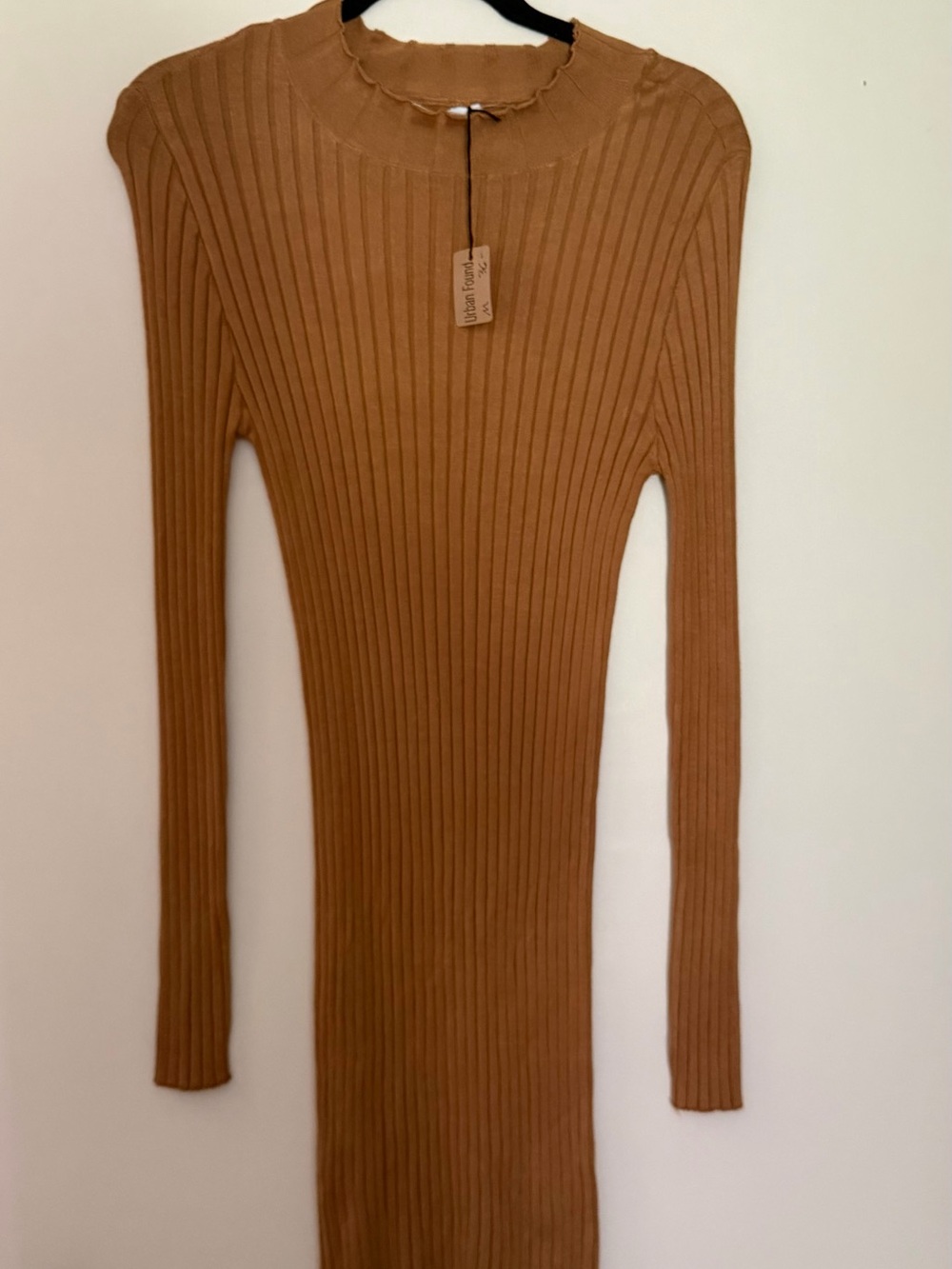 Double Zero Camel Ribbed Long Sleeve Sweater Midi Dress M